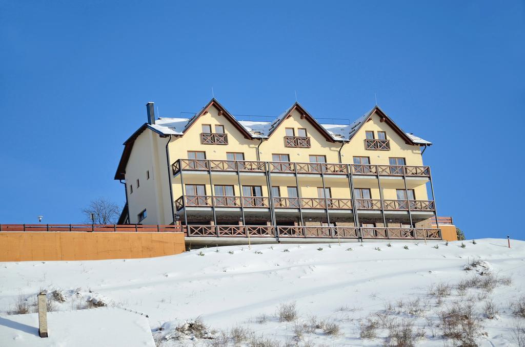 Penzion Na Vrsku Hotell Branná Exteriör bild